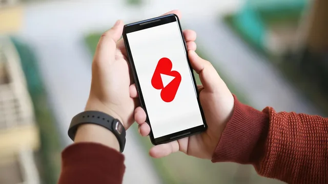 youtube shorts, youtube, video, smartphone, vertical, logo, content, creator, youtube shorts, youtube shorts, youtube shorts, youtube shorts, youtube shorts, youtube. What a micro influencer marketing cost guide means for a small budget